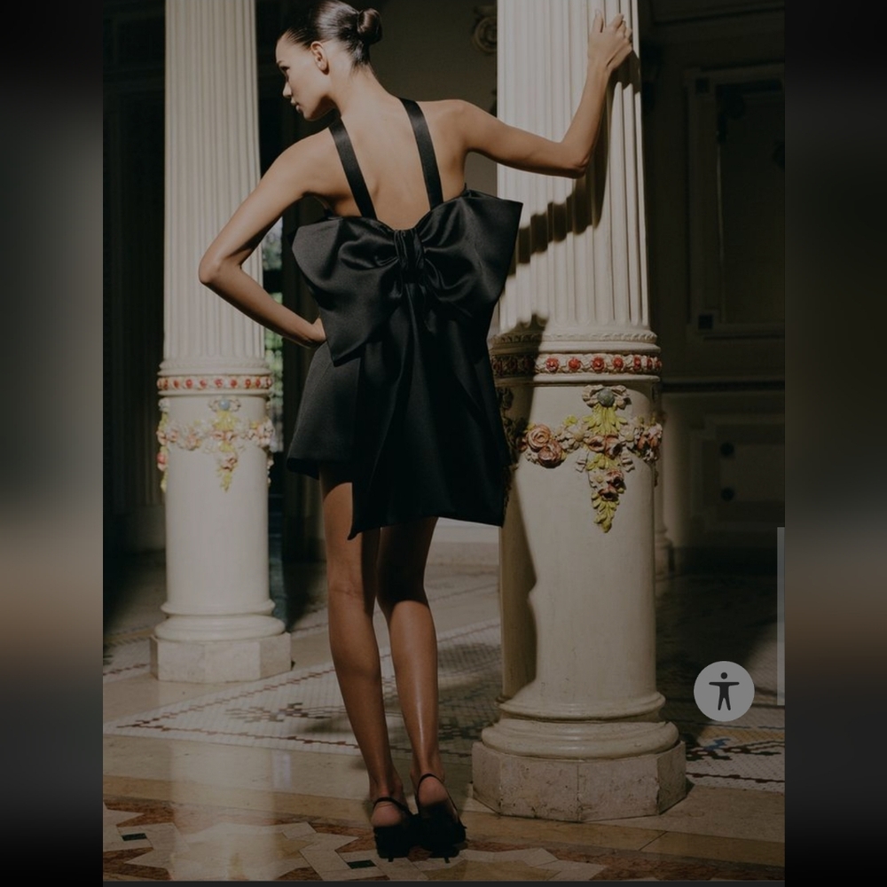 Zara BOW TRIM VOLUMINOUS SATIN EFFECT MINI DRESS. Black. Size Medium. New withou